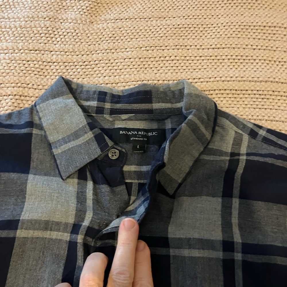 Banana Republic Men's Navy and Gray Check Shirt